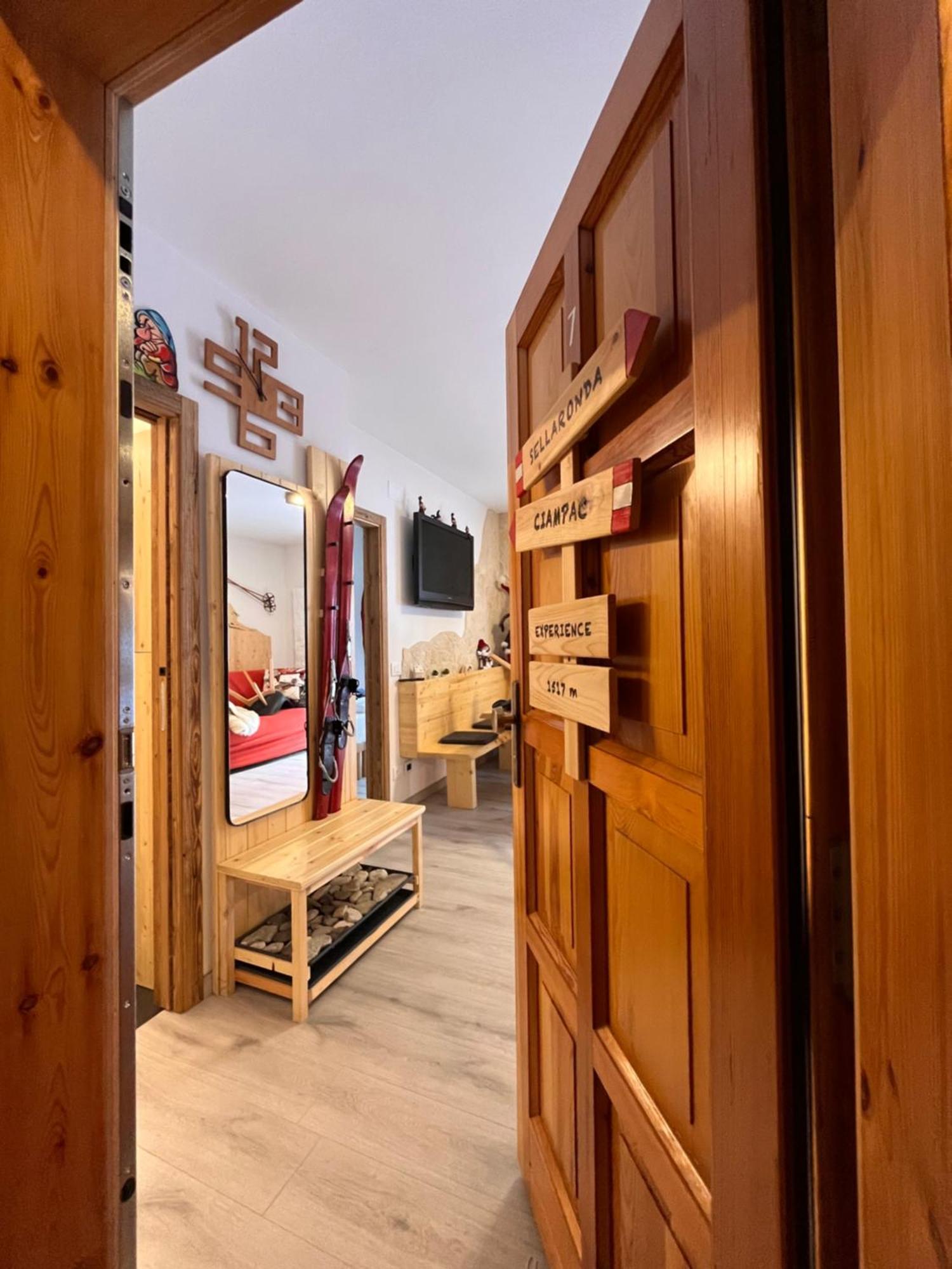 Sellaronda - Ciampac Experience Apartman Alba di Canazei Kültér fotó